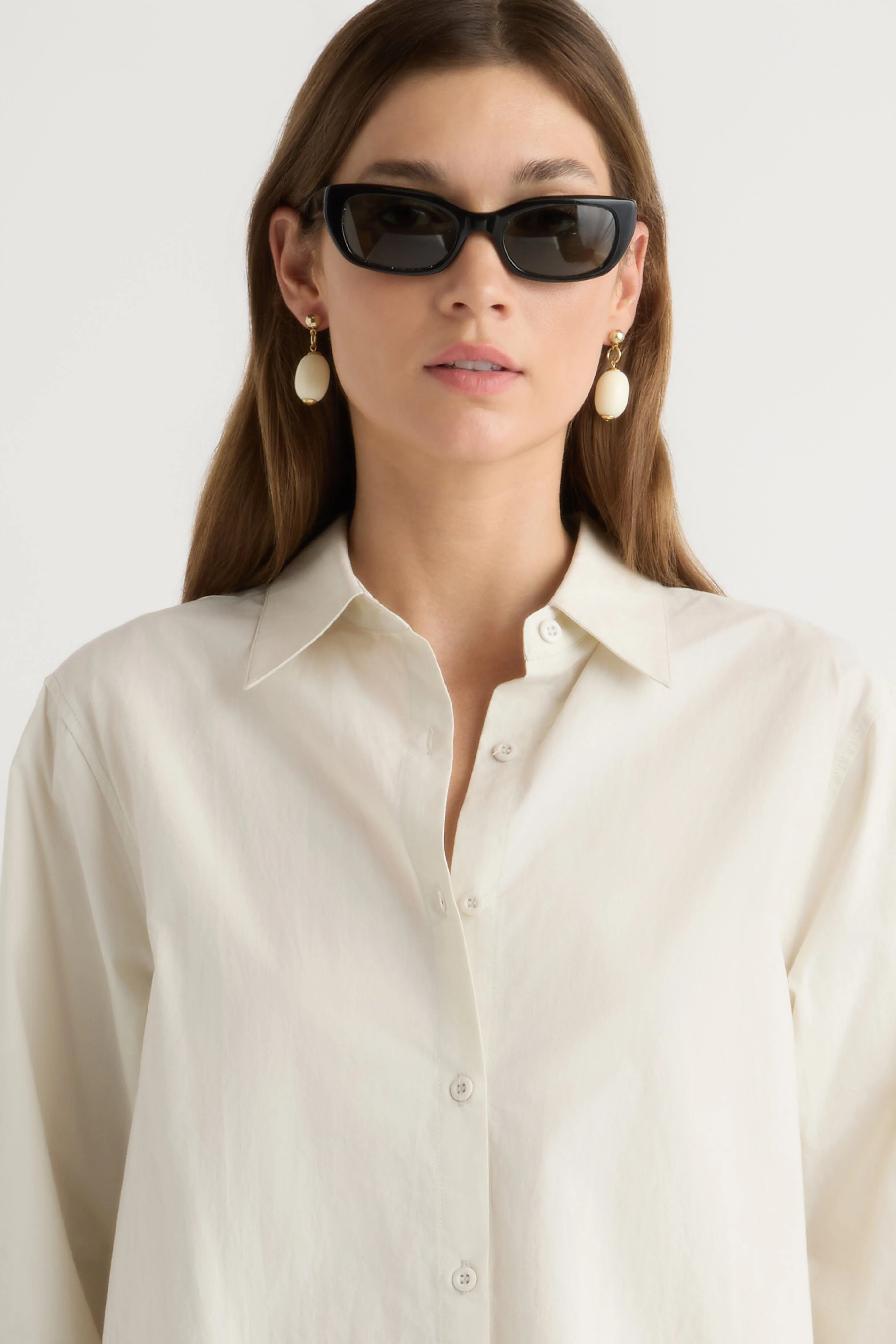 Phoebe Side-Button Tulip-Hem Shirt - Image 4