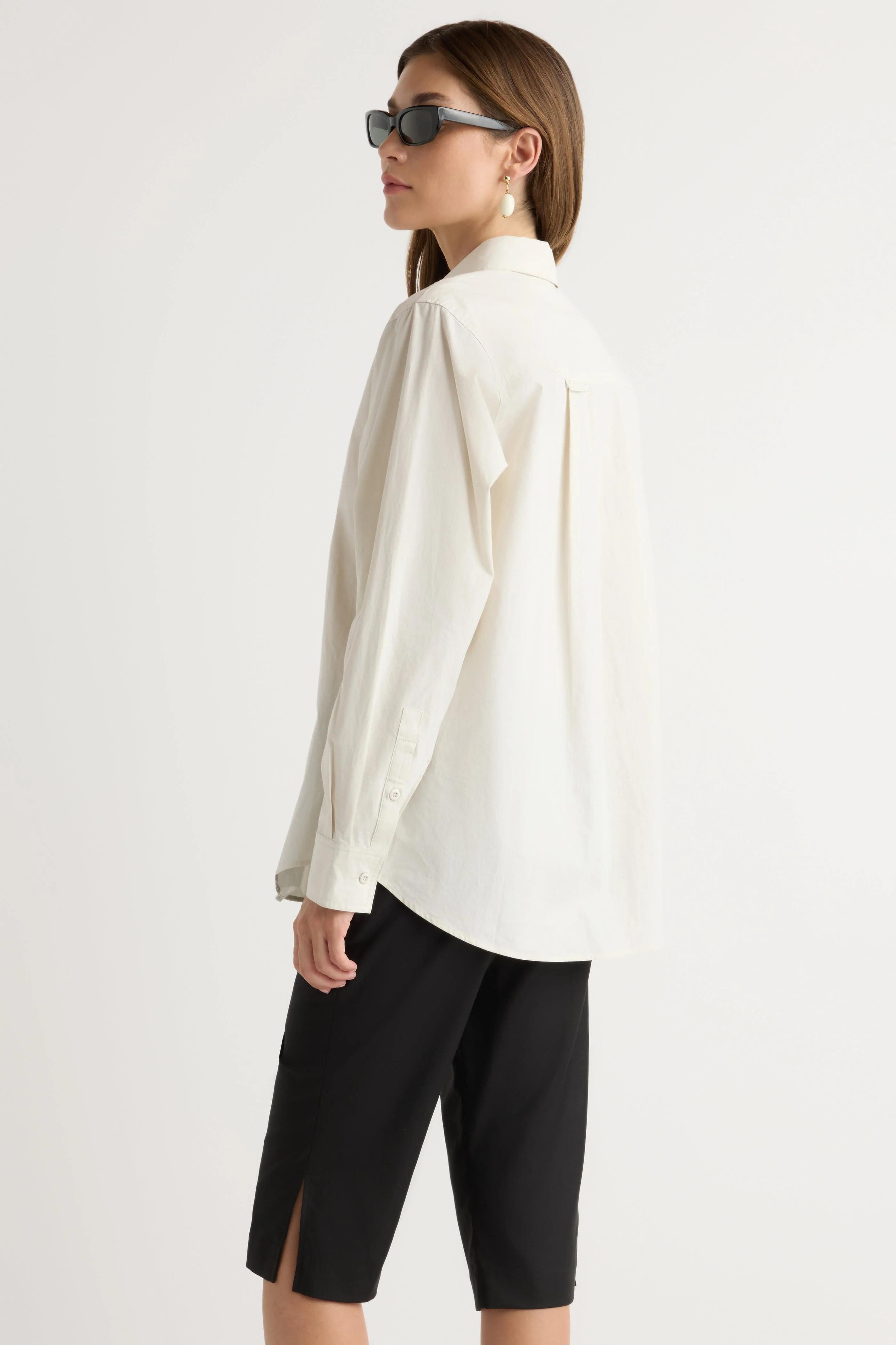 Phoebe Side-Button Tulip-Hem Shirt - Image 6